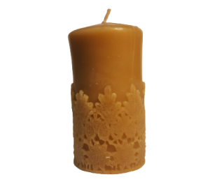 ŚWIECA WALEC Z KORONKĄ