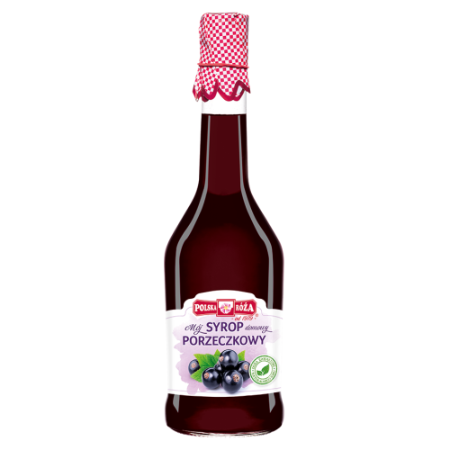 Syrop z czarnej porzeczki  500 ml w szklanej butelce w kolorze czerwonym o nazwie "Mój syrop domowy porzeczkowy". Na etykiecie są owoce porzeczki. Nakrętka ozdobiona nadrukiem w czerwono-białą kratkę, nawiązuje do domowych przetworów.